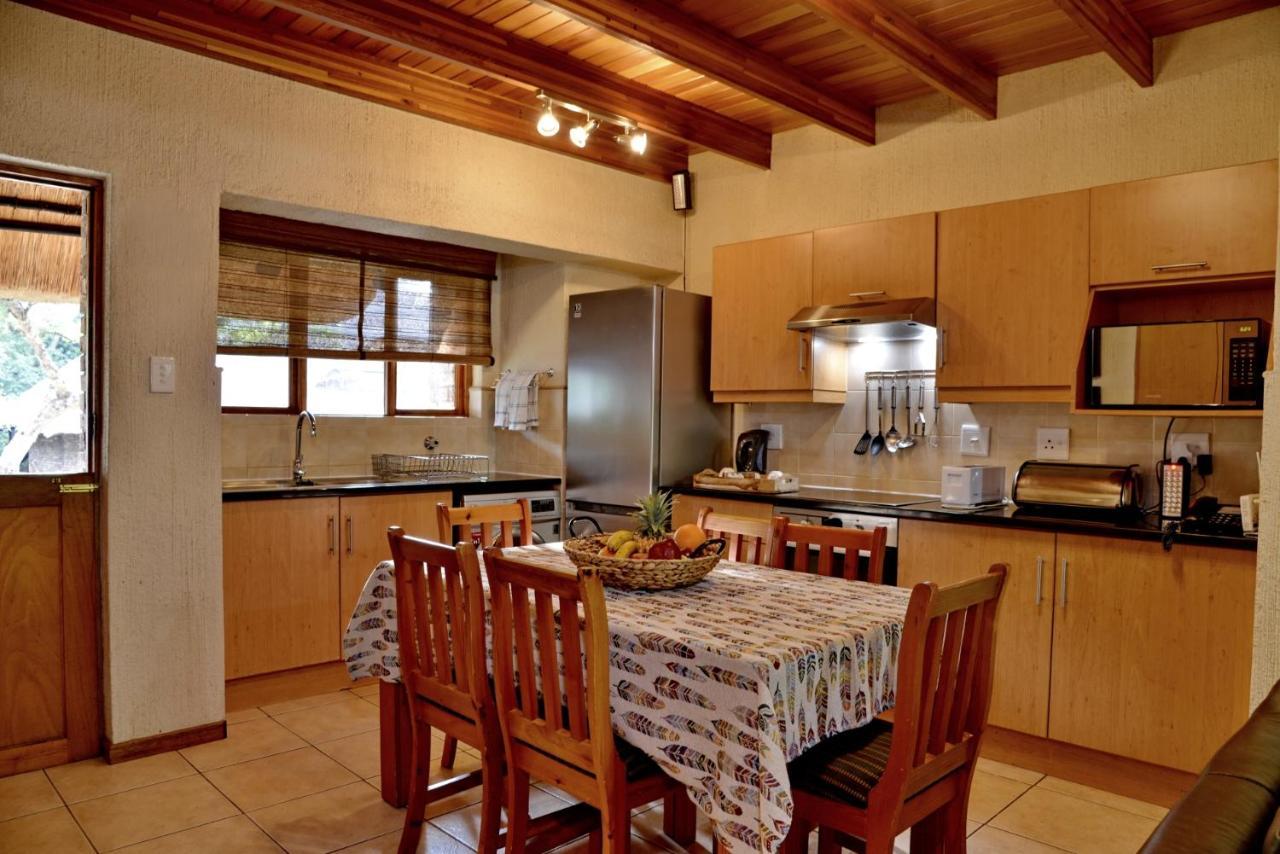 Cambalala - Luxury Units - In Kruger Park Lodge - Serviced Daily, Free Wi-Fi Hazyview Exterior photo