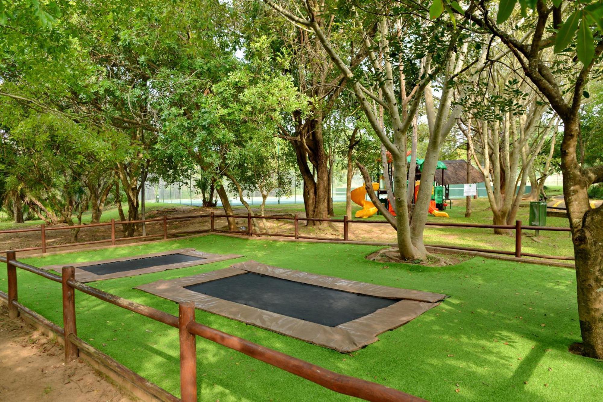 Cambalala - Luxury Units - In Kruger Park Lodge - Serviced Daily, Free Wi-Fi Hazyview Exterior photo