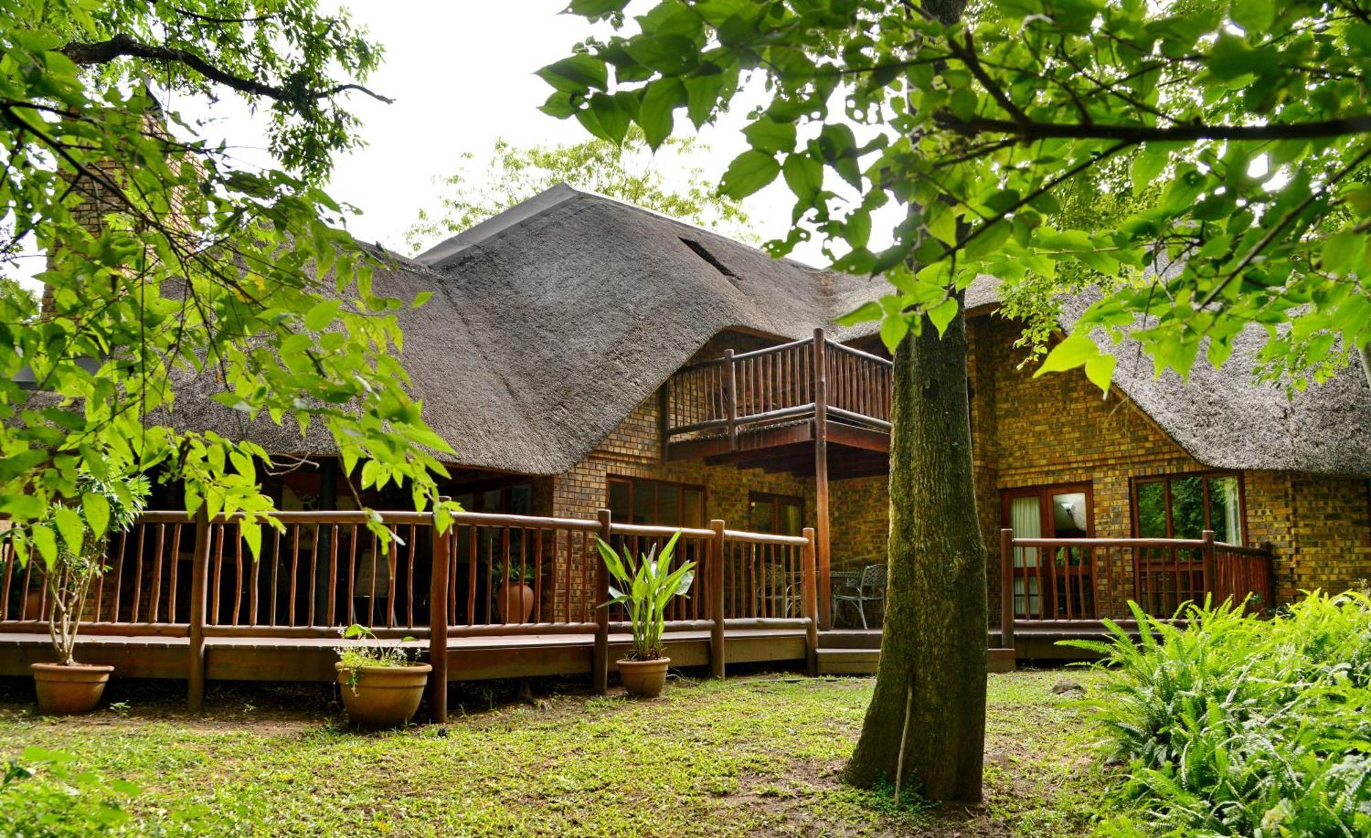 Cambalala - Luxury Units - In Kruger Park Lodge - Serviced Daily, Free Wi-Fi Hazyview Exterior photo